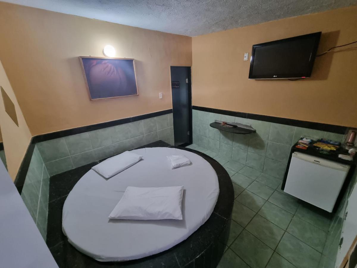 Eclipse Love hotel